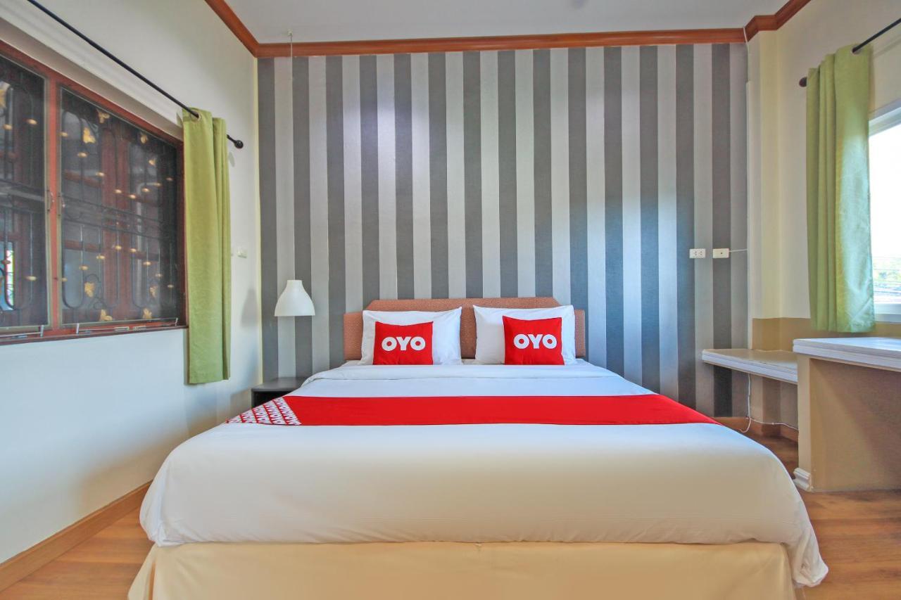 Oyo 1117 Phuket Airport Suites Thalang Ngoại thất bức ảnh